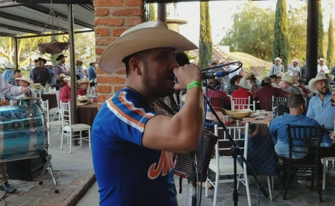 Polémica por fiesta gay de vaqueros