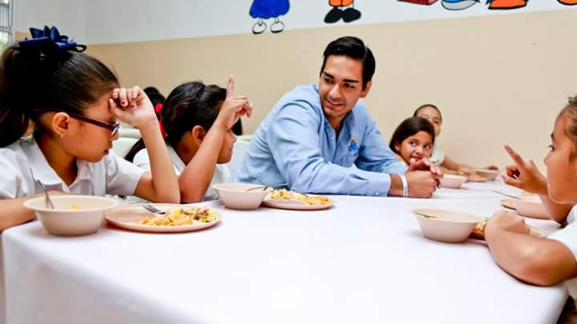 “Desayuna Bien” beneficia a alumnos de escuelas de nivel básico