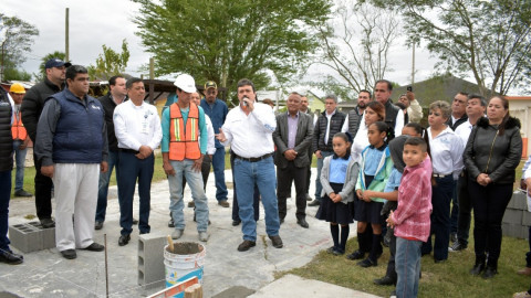Arranca construcción de comedor escolar en La Posta