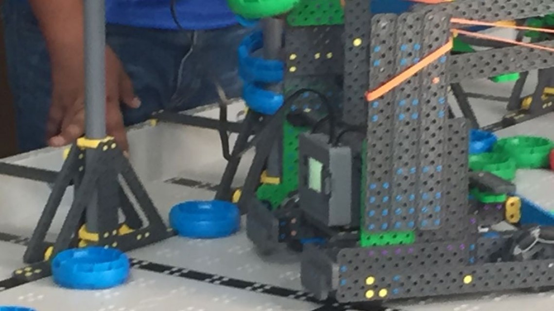 Alumnos de educación básica participarán a nivel internacional de robótica