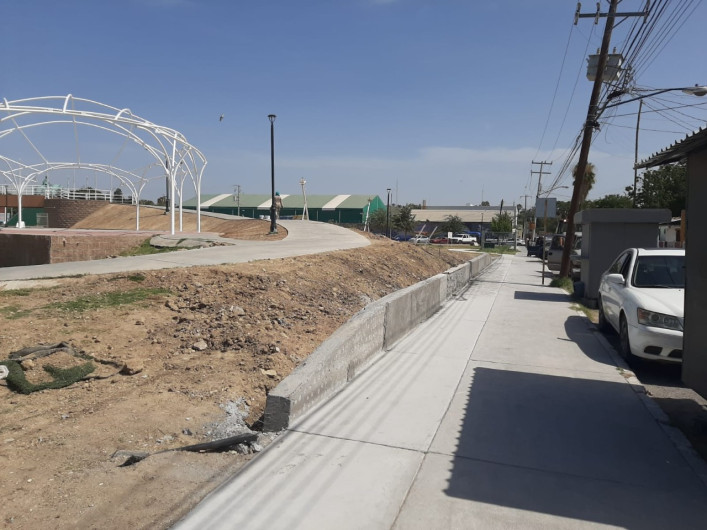 Rescata gobierno municipal la plaza Simón Bolívar 