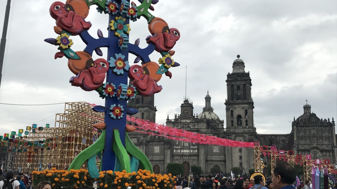 La CDMX se llena de color y tradición con el desfile del Día de Muertos
