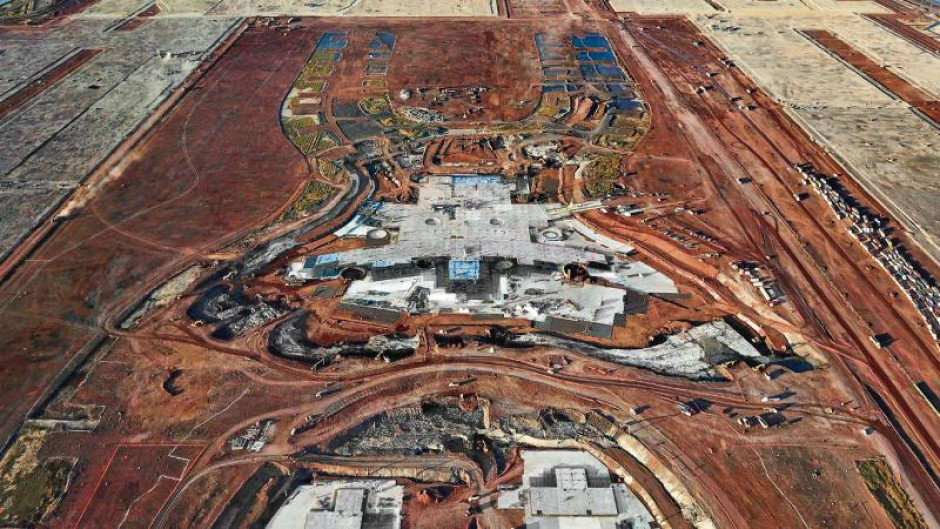 Espera AMLO definir futuro del NAIM en consulta ciudadana