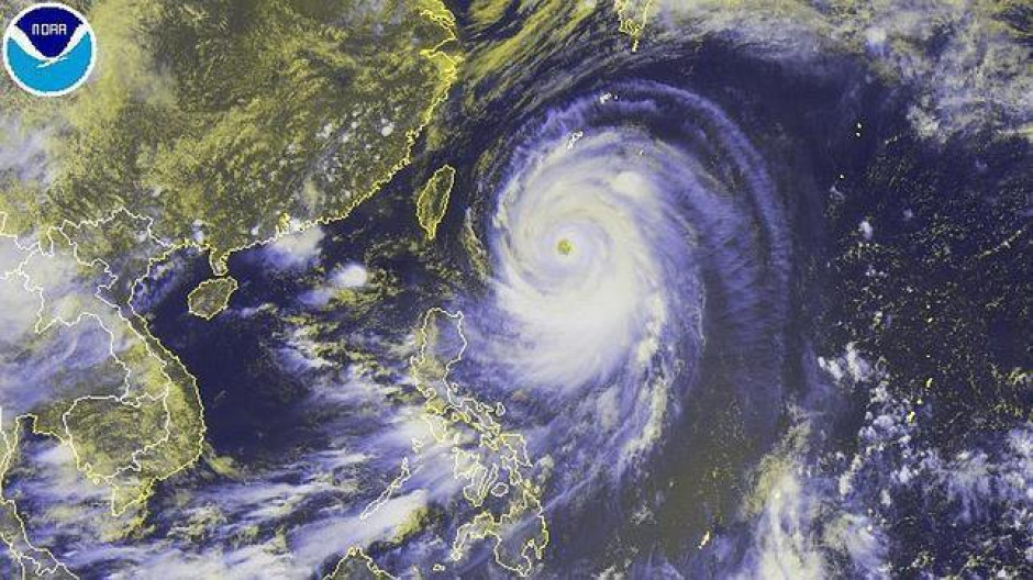 Japón se prepara ante la llegada del poderoso tifón Krosa