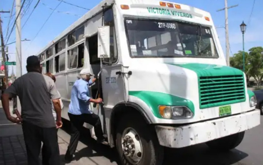 Invitan a mujeres a formar parte del transporte público