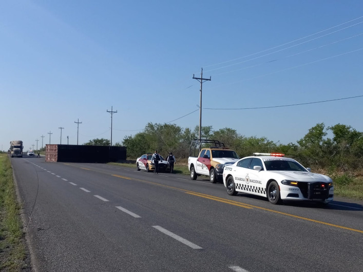 Circulación parcialmente obstruida en Carretera Reynosa-San Fernando