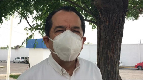 Pese a temor de la población, PC insiste que no hay riesgo para las familias por incendio de Miquihuana