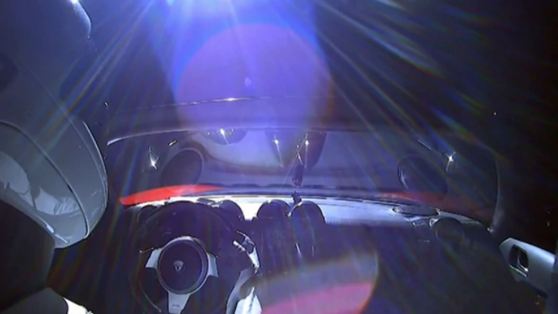 El primer vehículo astronauta que acelera en el espacio