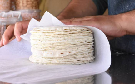 Se mantiene precio de la tortilla en los 26 pesos