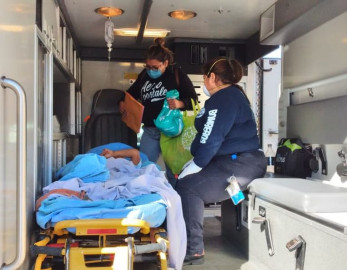 Regresa PCyB a su actividad de llevar pacientes Covid a hospital