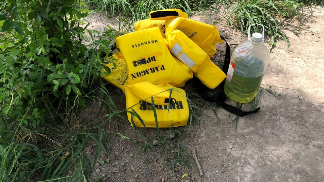 Rescatan a salvadoreños ahogados en el Río Bravo