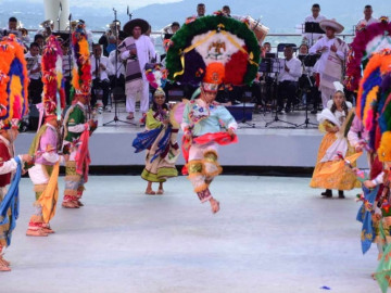 Derrama de 423 mdp por la Guelaguetza