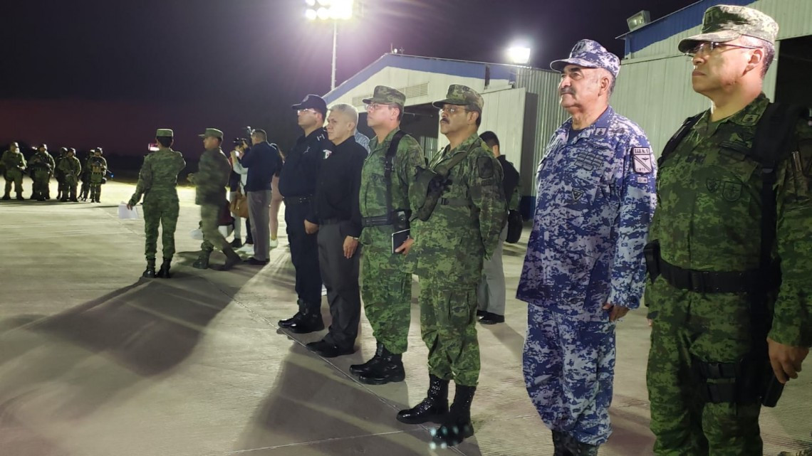 Llegan a Culiacán 230 elementos de la Sedena