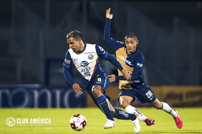 Pumas y América empatan sin goles en el clásico capitalino