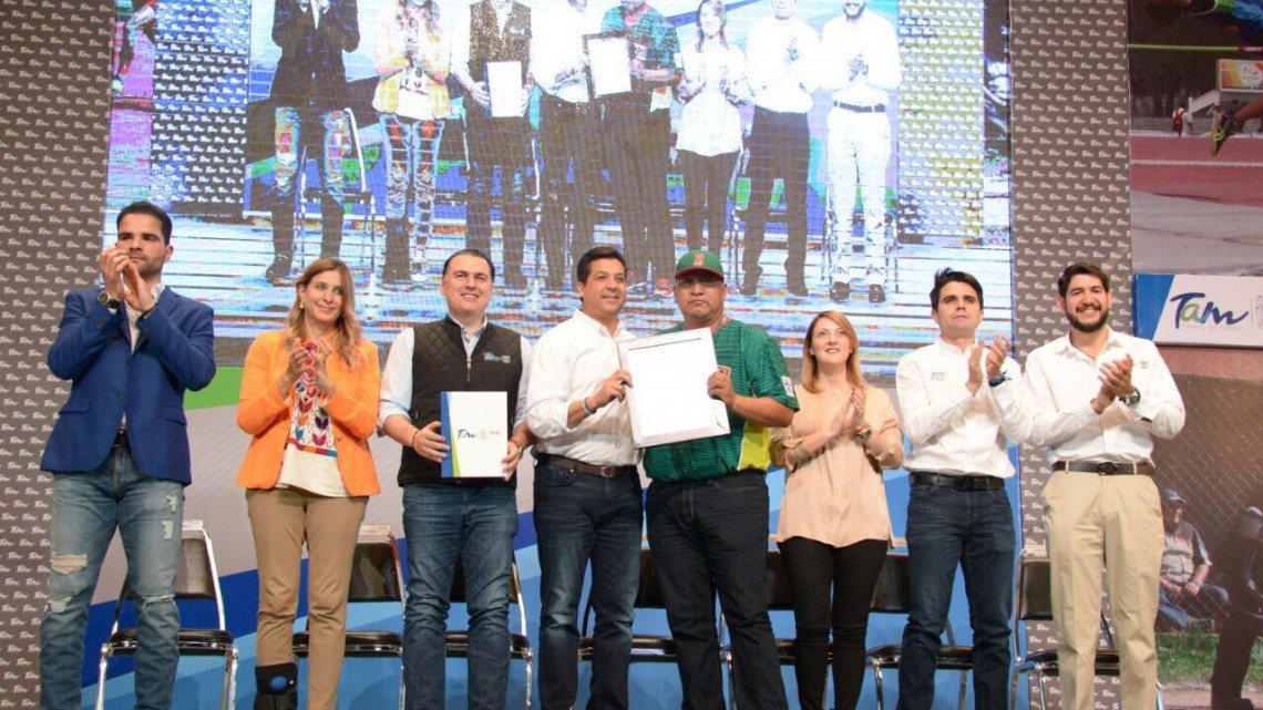 Entregan Premio Estatal del Deporte 2017