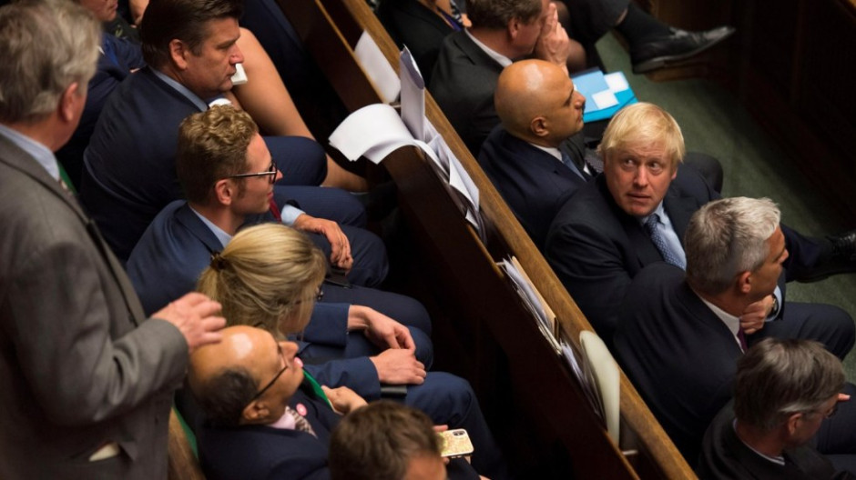 Aprueban proyecto para evitar un ‘Brexit’ Duro