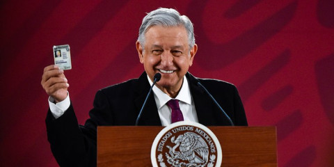 Huachicoleo, Tlahuelilpan, censura, bots, esto y más en conferencia de AMLO