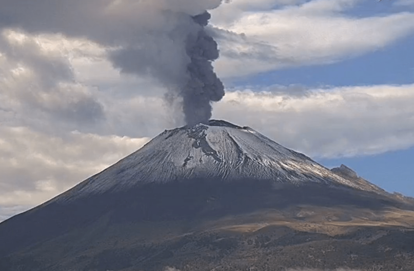 Popocatépetl suma 135 exhalaciones en 24 horas