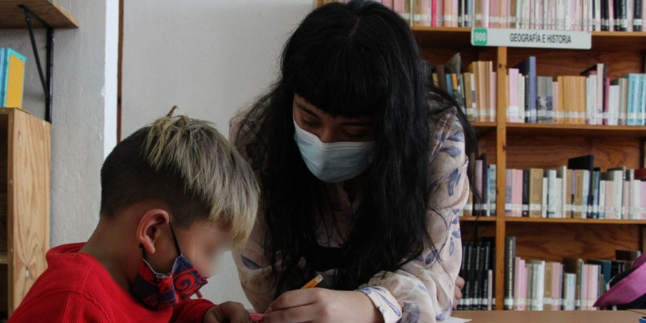 Maestros y cuidadores infantiles en Texas son elegibles para ser vacunados contra covid