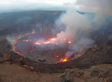 Emiten alerta roja por erupción del volcán Kilauea en Hawái