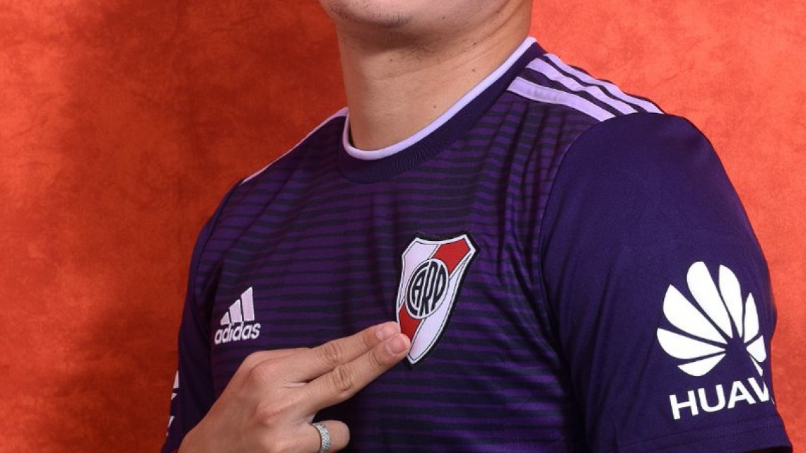 Esta es la nueva camiseta violeta de River