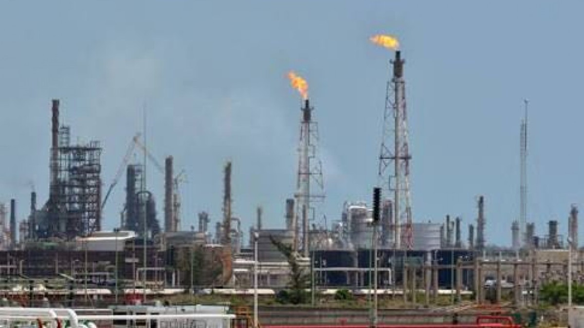 Realizarán simulacro de arranque de plantas en refinería