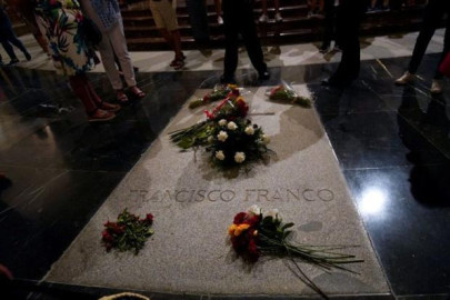 Anuncian fecha para la exhumación de los restos de Francisco Franco