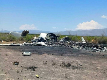 Recuperan cajas negras tras desplome de avión en Coahuila