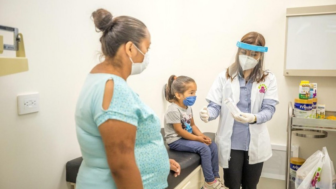 Cuentan familias de Tamaulipas con nuevo Centro de Atención Médica y Ciudadana, lo inauguran el Gobernador del Estado y la  titular del DIF Tamaulipas
