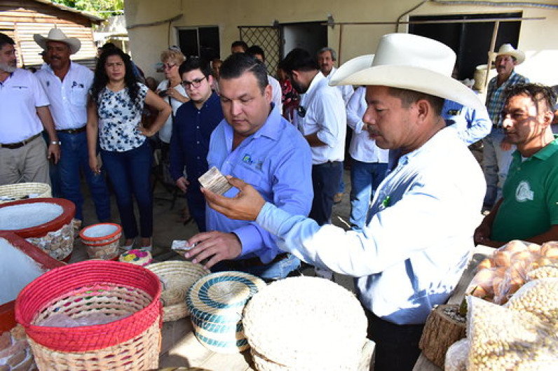 Gobierno del Estado fomenta la competitividad basada en el valor agregado