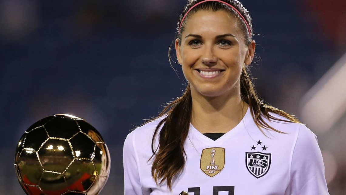 Alex Morgan enciende redes con provocativo video