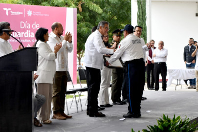 Una vida de servicio: policía de la Guardia Estatal con 42 años de trayectoria. 