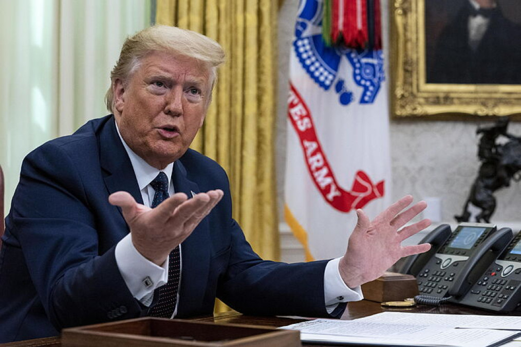 Facebook decide mantener el veto a Donald Trump en sus redes sociales