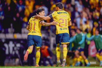 América derrota 2-1 a Rayados y se acerca al tricampeonato