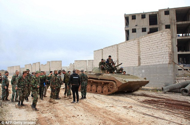  Escapan más de 100 combatientes del Estado Islámico detenidos en Siria