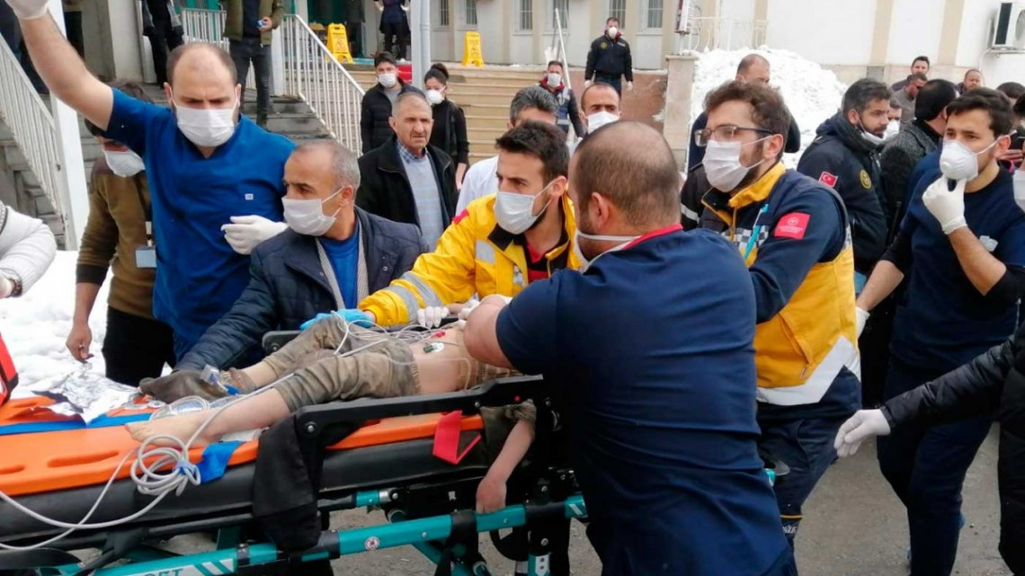 Sismo en Irán deja 9 muertos y daños en poblaciones