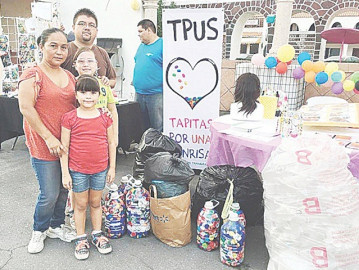 Solicita TPUS camionetas para trasladar donativos