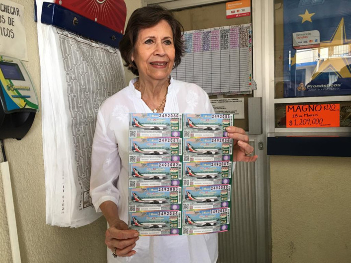 Ya se vendió el primer cachito del avión presidencial en Victoria