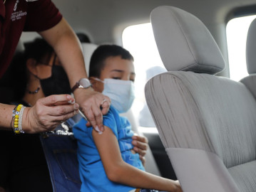 Invita Gobierno Municipal a jornada de vacunación contra influenza Drive Thru