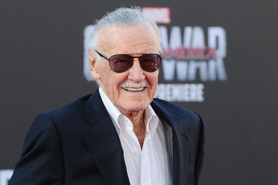 Stan Lee niega acoso sexual a enfermeras