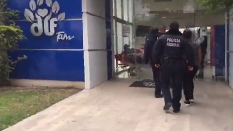 Rescata PF a menor que caminaba solo en la carretera Victoria - Monterrey