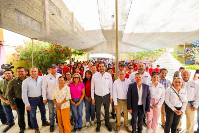Dialogan universitarios con Carlos Peña Ortiz en la Audiencia Pública Juvenil