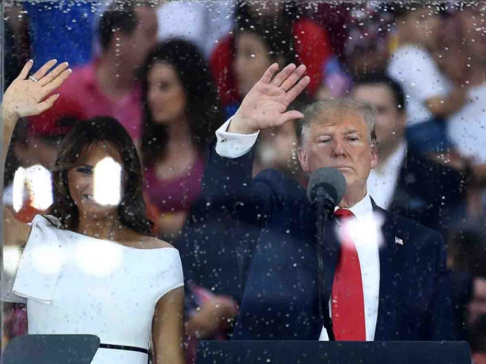 Trump promete plantar la bandera de EU en la Luna y Marte