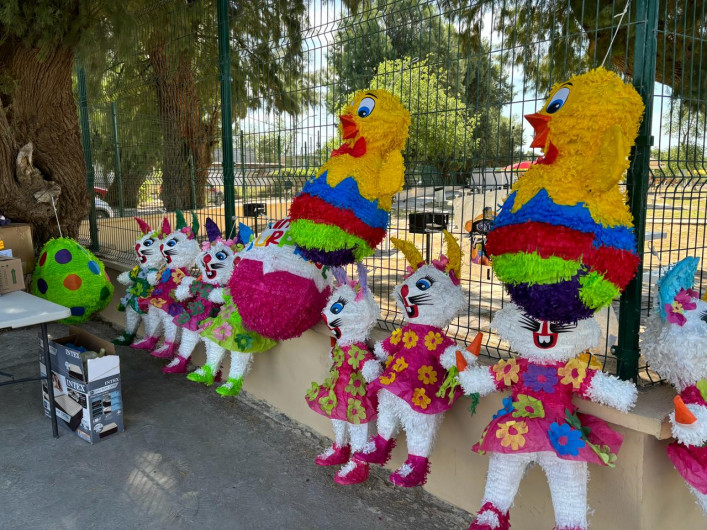 Aprovechan comerciantes afluencia en parques