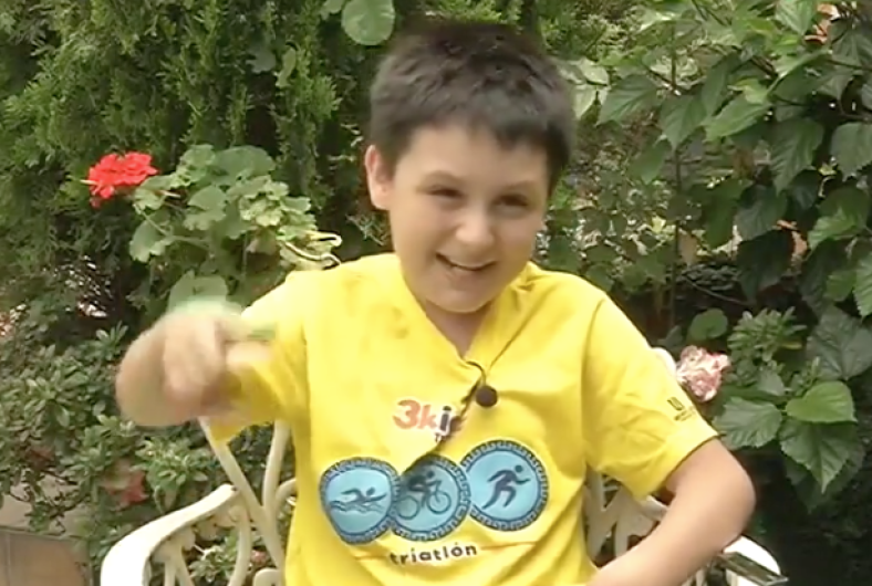 “Si te cierran una puerta, entra por la ventana o por el techo”: Niño que estudiará en la UNAM