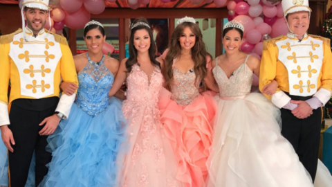 Thalía se viste de “Quinceañera”