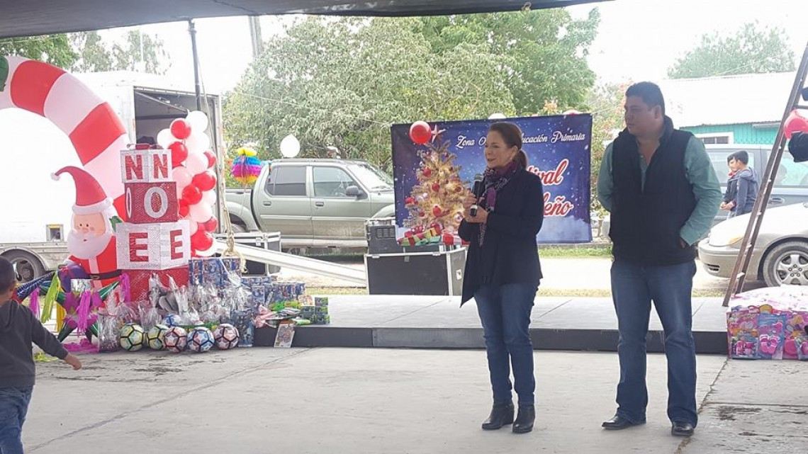 Asiste presidenta de DIF Matamoros como invitada a posada navideña