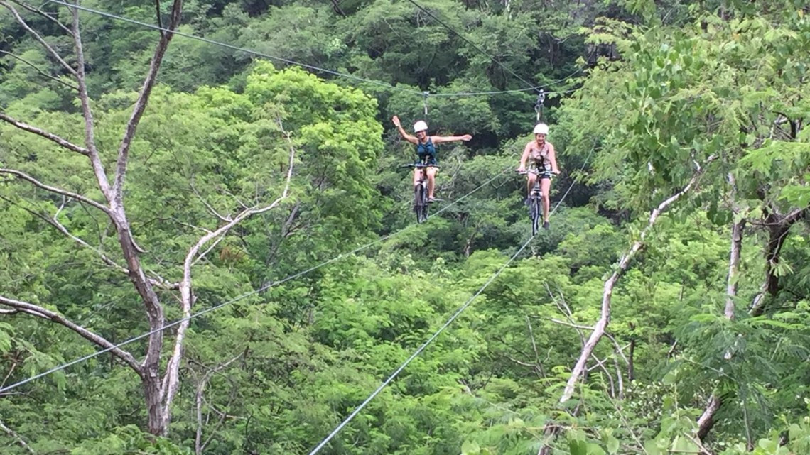 La tirolesa mas larga del mundo está en Micos, San Luis Potosí y es en bicicleta