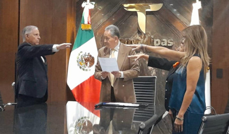 Toma protesta Comité de Evaluación del Poder Ejecutivo