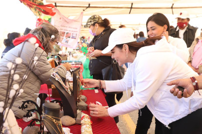 Ciudadanía apoya comercio local en Christmas Market